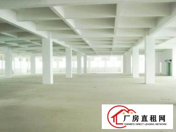 
		原房东独门独院15000方，带红本，带装修
	