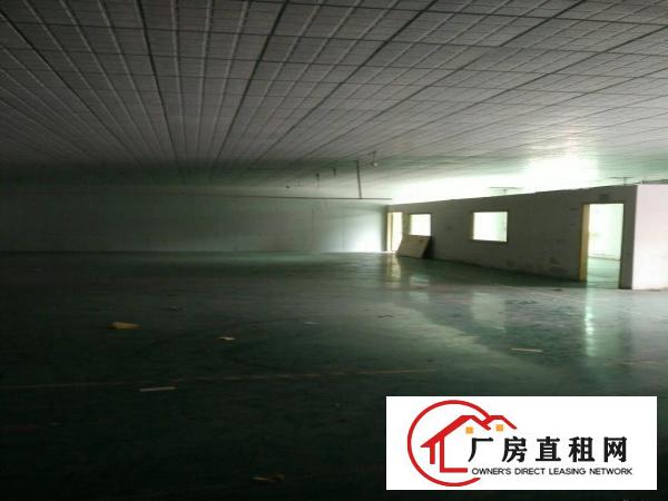 
		独院钢构厂房砖墙到顶，现成装修
	