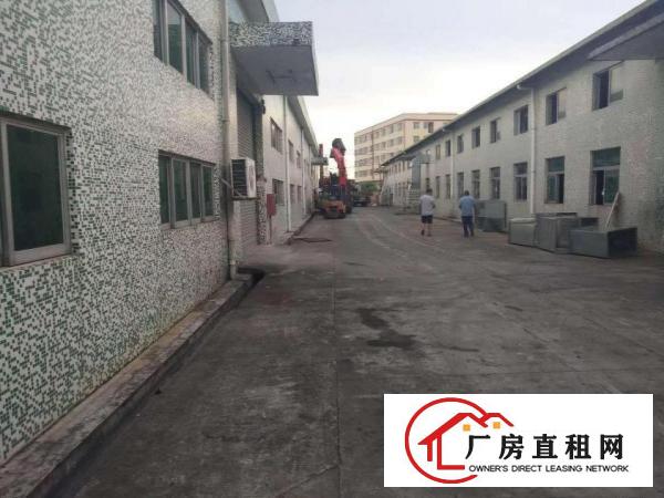 
		东莞石排镇工业区分租一栋单一层2400平方出租
	