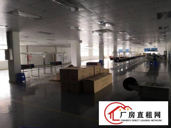 
		原房东工业区九成新厂房分租二楼1300平方米
	