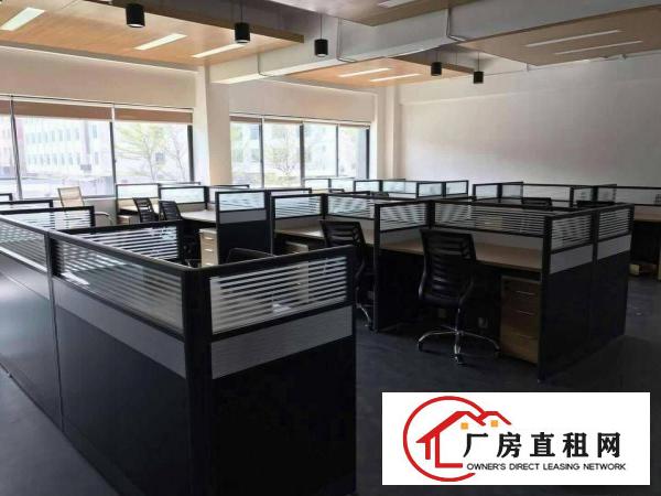 
		3800平方花园式独院厂房招租有独立办公楼
	