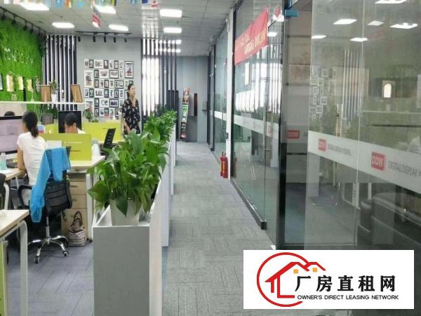 
		东莞石碣原房东出租楼上1460平厂房租金只要13元
	