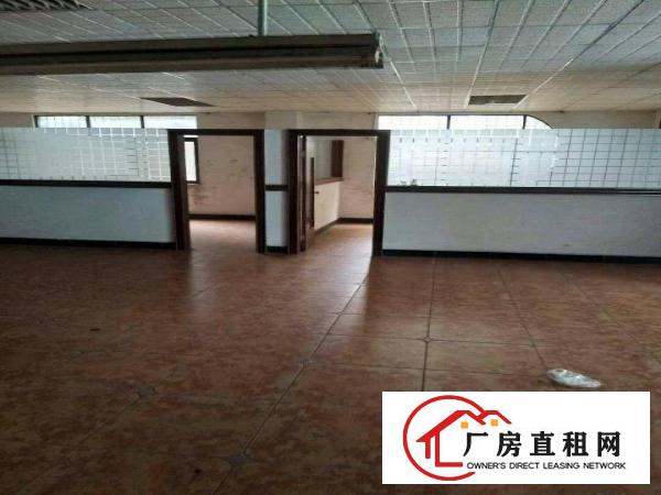 
		石碣镇新出独院厂房7500方。形象好空地大
	