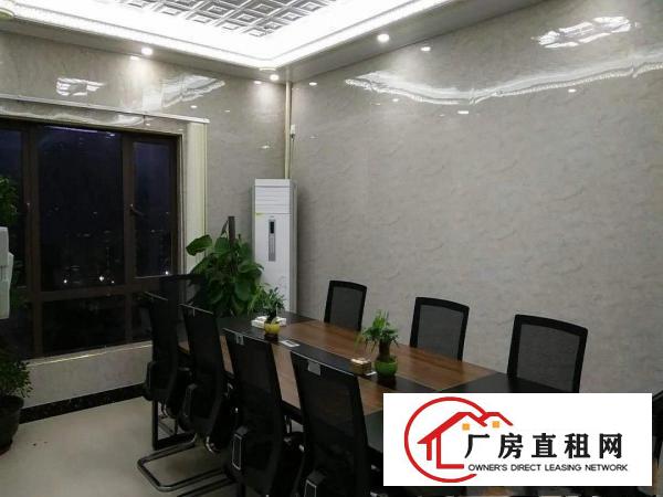 
		碣独院一二楼共2900方。可分租可整租有宿舍带装修
	