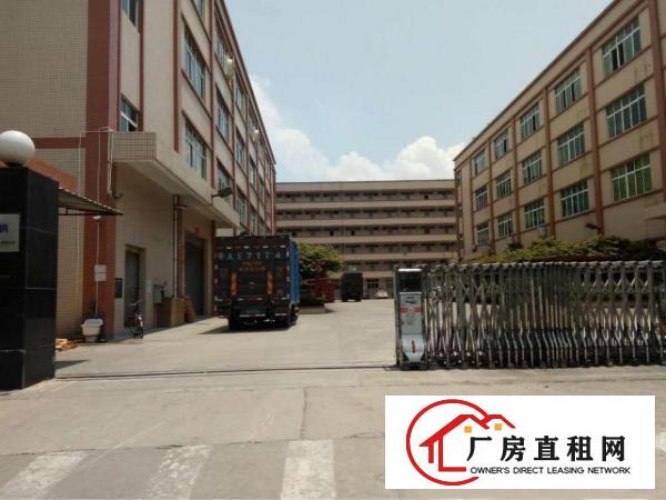 
		大工业园独栋一楼1300，环境优美空地大
	