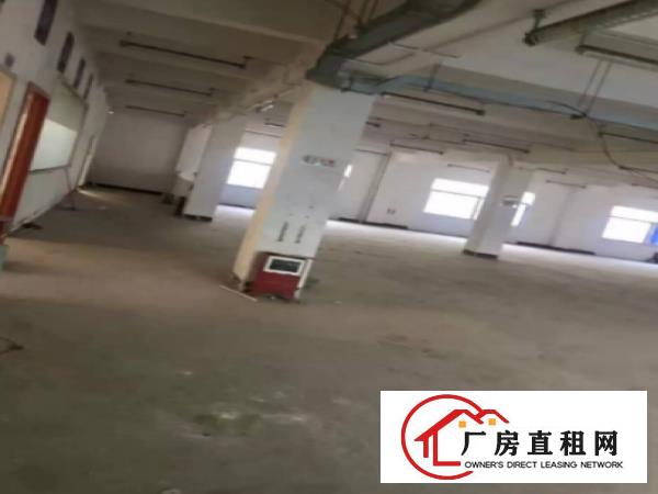 
		洪梅九曲新出2000平方米带吊顶、楼上厂房招租
	