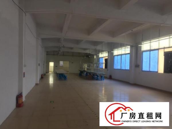 
		滘联820平精装厂房出租，配置完善
	