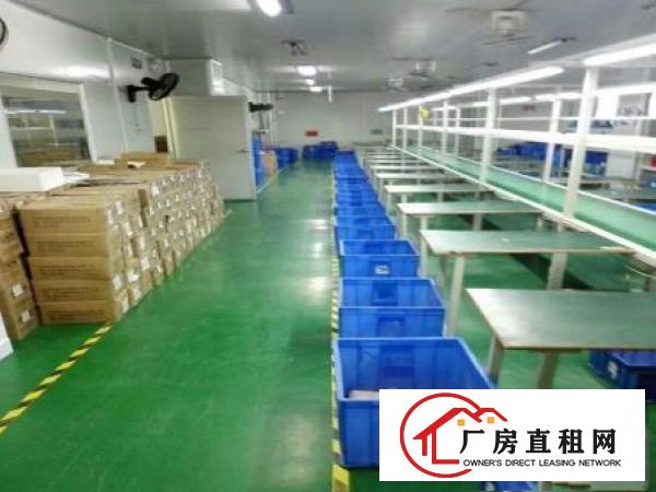 
		莫屋楼上1500平方现成的装修搬进即生产
	