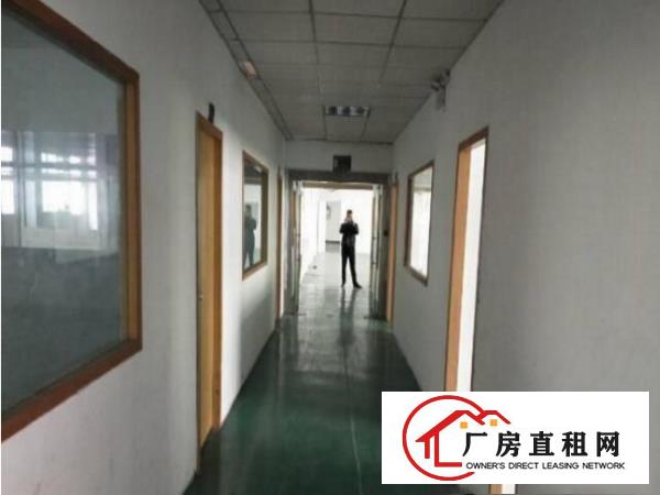
		万江谷涌标准厂房楼上580平方出租
	