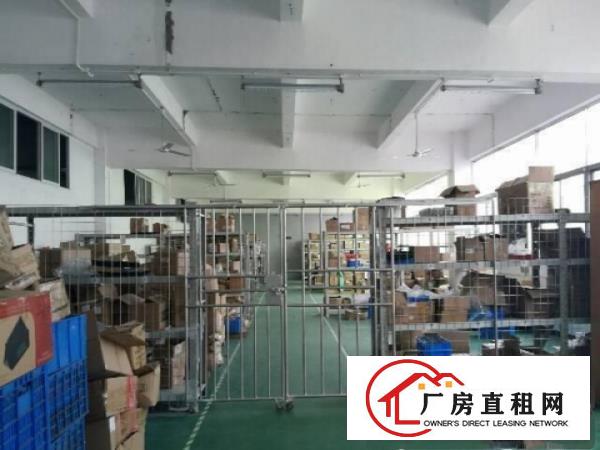 
		万江环城路附近豪华装修楼上900平方厂房出租
	