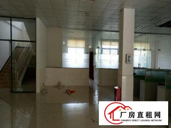 
		万江独院钢构厂房7100平有办公楼有宿舍有绿化空地
	