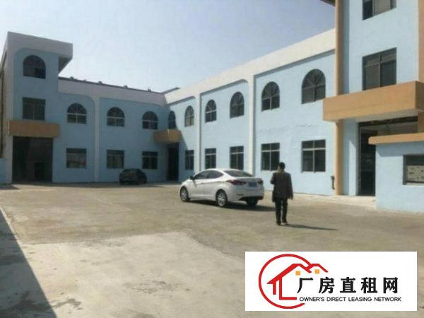 
		3楼3500平方有电梯水电齐全形象非常好
	