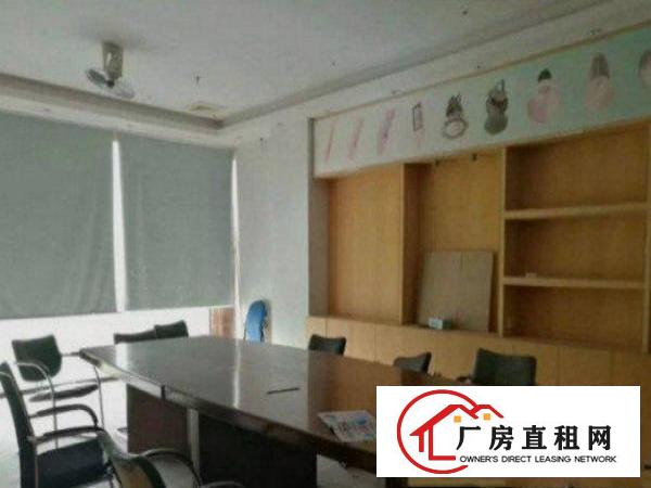 
		八成新！园岭单一层钢构1500平厂房，带办公室
	