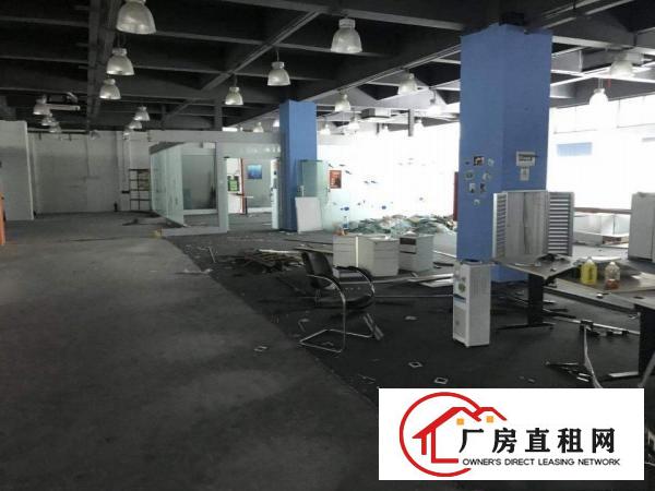 
		龙华新区民乐科技园一楼二楼隆重出租
	