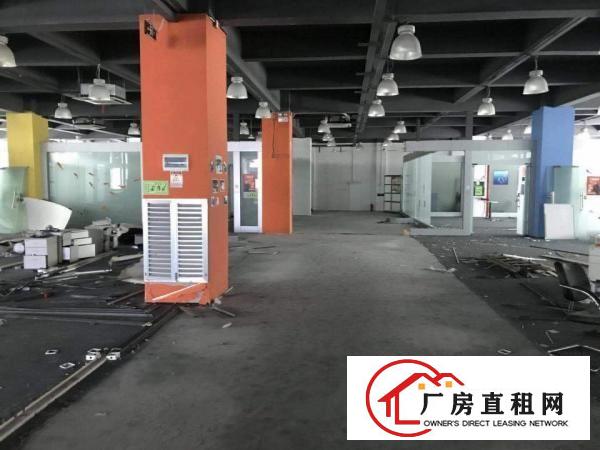 
		龙华新区民乐科技园一楼二楼隆重出租
	