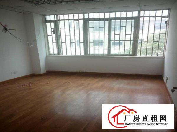 
		华强北桑达工业区150平方的办公室，仓库出租
	