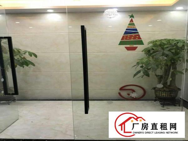 
		地铁口特价出租泰然厂房业主豪华装修格局5 1使用率高
	