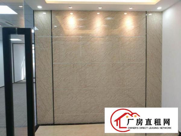 
		地铁口使用率高泰然厂房豪华装修一手业主直接出租4 1
	