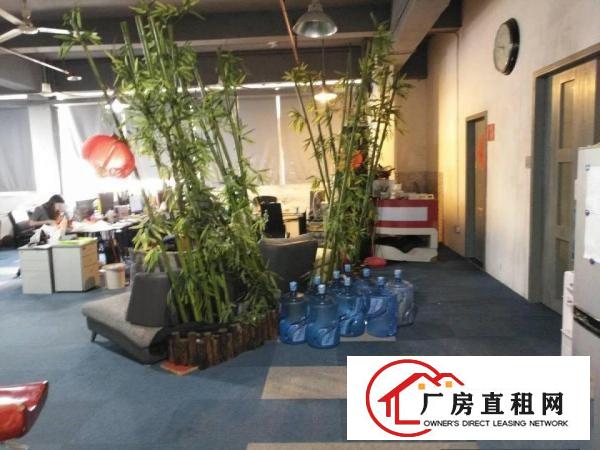 
		泰然厂房一手业主600平出租精装修使用率高格局方正
	