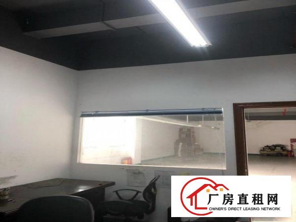 
		上梅林越华工业区厂房166平米
	