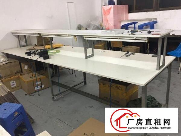 
		新安宝安35区安华工业区厂房280平米
	