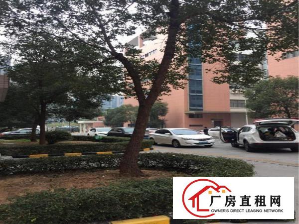 
		宝安西乡21000花园式厂房出租
	