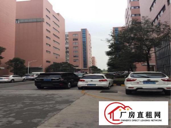 
		宝安西乡21000花园式厂房出租
	