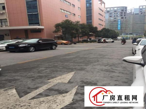 
		宝安西乡21000花园式厂房出租
	