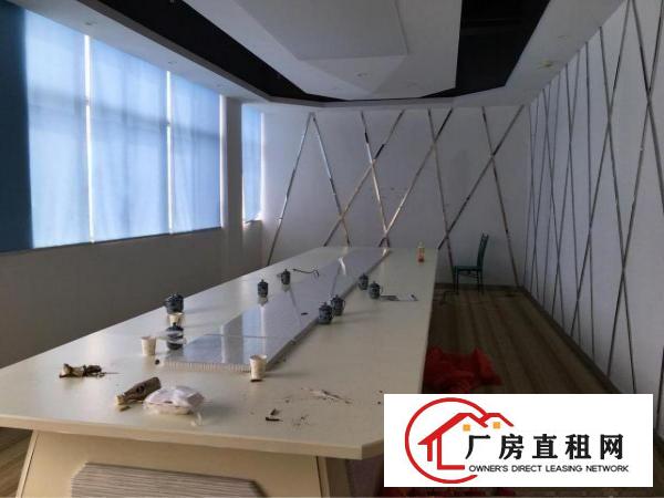 
		豪华装修厂房出租整层3210平方米（可分租）
	