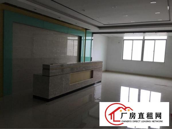 
		大型工业区豪华装修二楼1600平方米
	