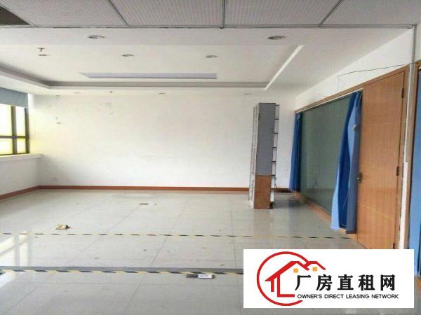 
		楼层高，格式正规，装修好，
	