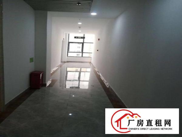 
		地铁站附近新出稀缺精装修办公室58258平
	