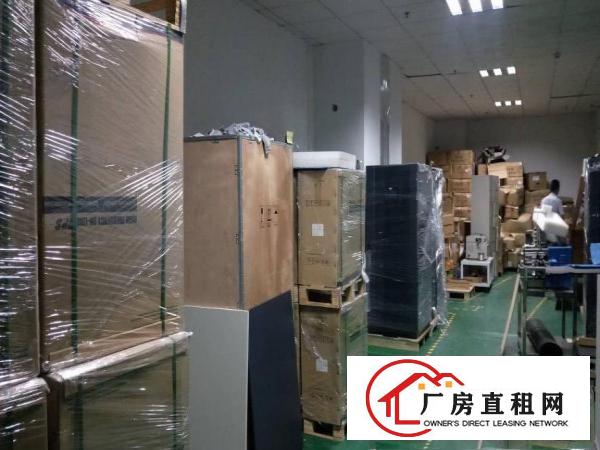 
		福永107国道新出楼上精装修厂房1000平
	