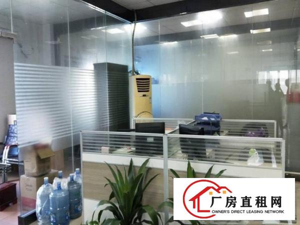 
		福永107国道边新出楼上装修厂房600平
	
