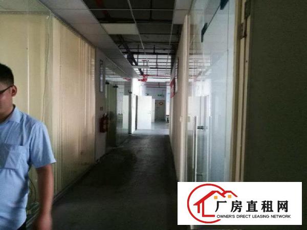 
		福永9楼723平，停车位充足，有产证，大车进出方便
	