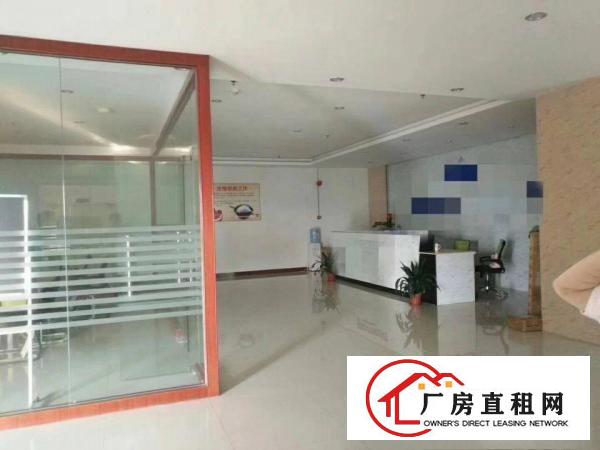 
		福永和平酒店附近新出楼上2000平米精装修厂房
	