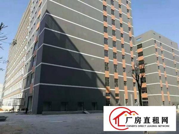 
		《全新》厂房32000平方米招租
	