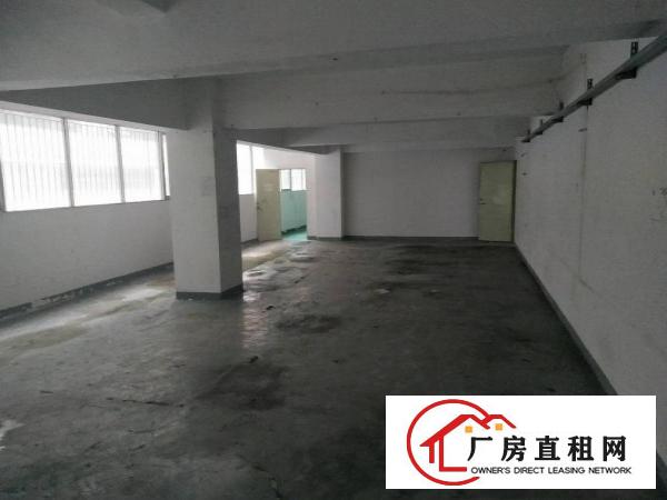 
		M福永和平2楼600平有装修
	