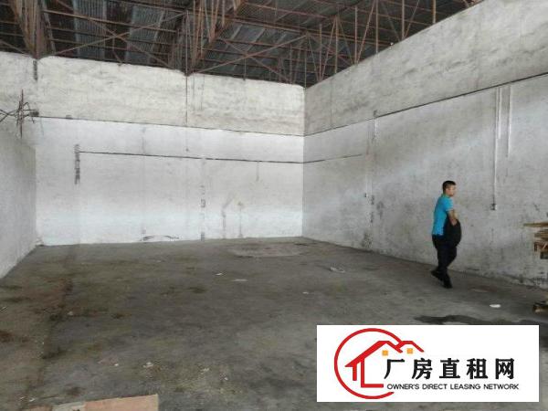 
		福永1楼120平，层高5M,公摊小租限久，交通方便
	
