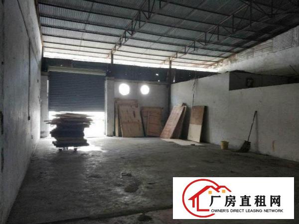 
		福永1楼120平，层高5M,公摊小租限久，交通方便
	