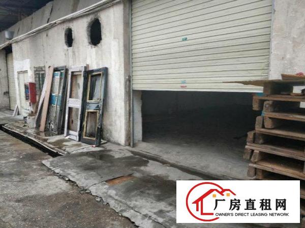 
		福永1楼120平，层高5M,公摊小租限久，交通方便
	