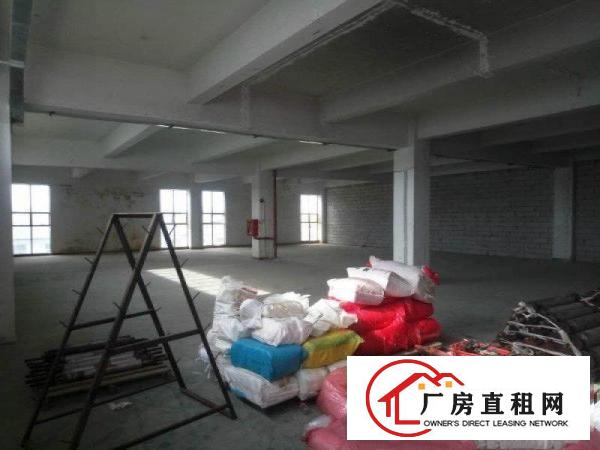 
		沙井三楼500平产证齐全可环评，带2吨货梯
	
