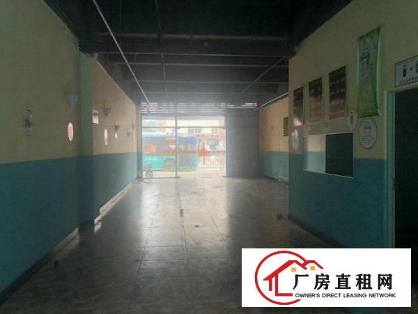 
		庄村一楼1500平13米挂车可进，可分租，产证齐全
	