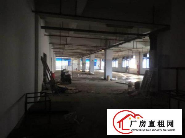 
		后亭三楼1150平精装修可分割带2吨货梯，产证齐全
	