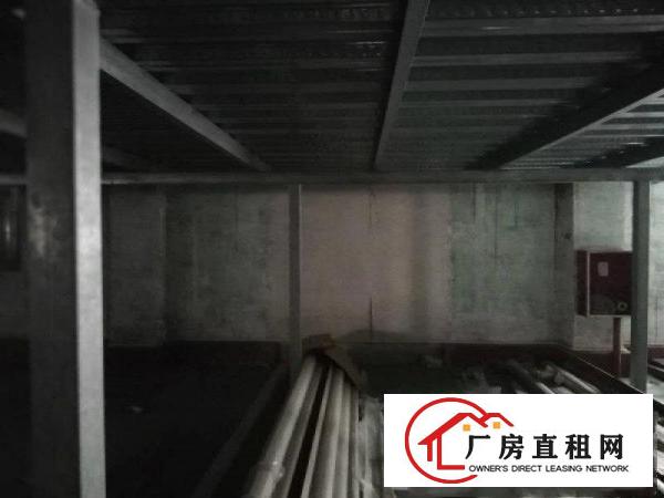 
		沙井一楼700平精装修，产证齐全，13米挂车可进
	