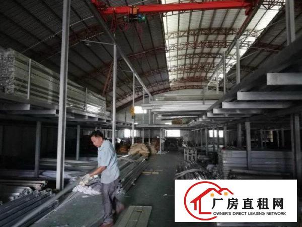
		沙井一楼700平精装修，产证齐全，13米挂车可进
	