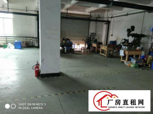 
		松岗洋涌工业区250平厂房出租，公摊小，有水有电
	