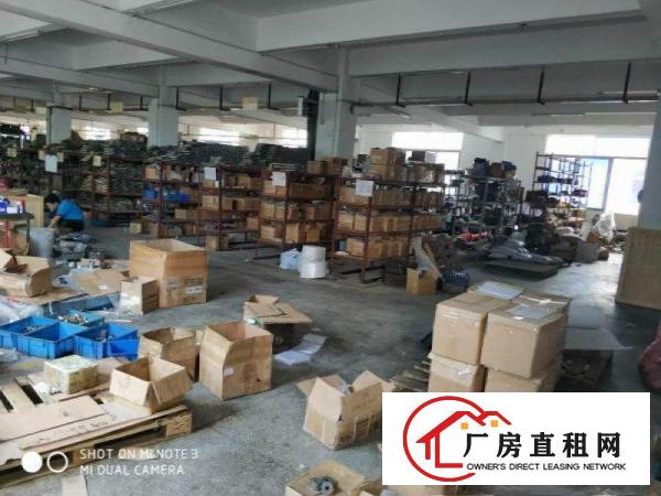 
		松岗山门1300平厂房出租，公摊小，可环评，实图
	