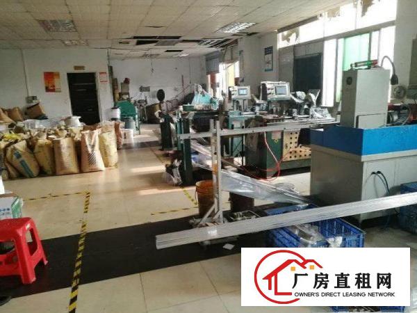 
		松岗红星380平标准厂房出租，产证齐全，便利，实图
	