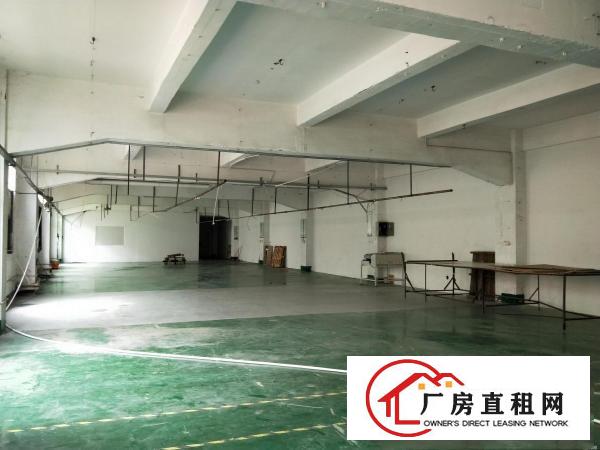 
		园岭新出楼上750平厂房仓库出租、可办公交通便利
	
